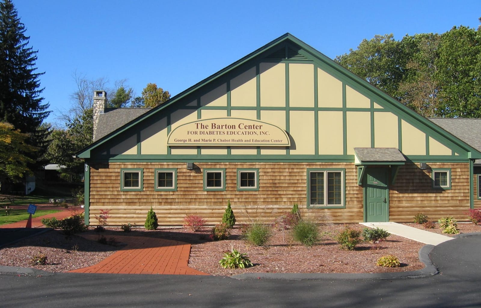 A diabetes education and community support setting.